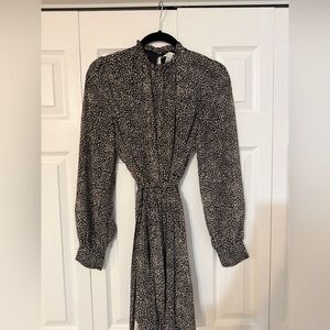 She and Sky Black and White Long Sleeve Printed Dress